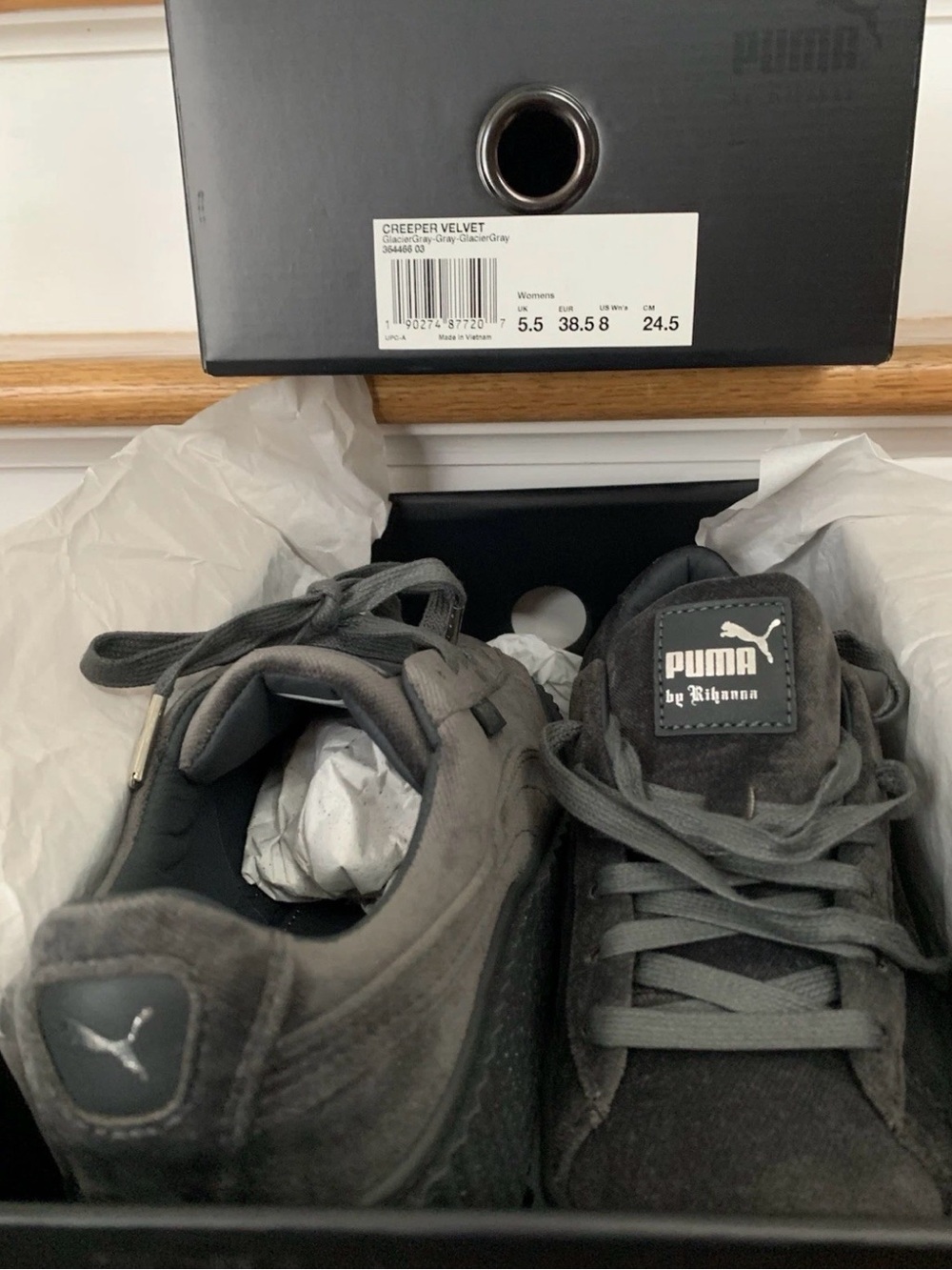 Puma Fenty x Velvet Creeper
'Glacier Gray - Never Worn in
Box - Woman's sz 8